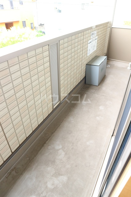 19/30 バルコニー