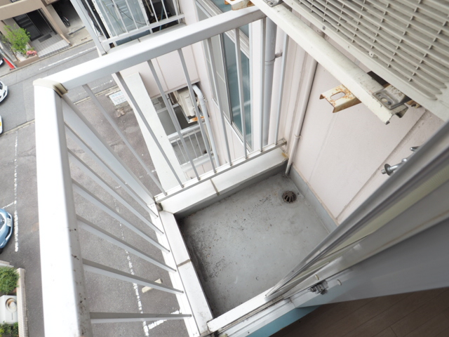 14/30 バルコニー