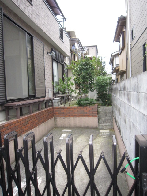 22/30 駐車場