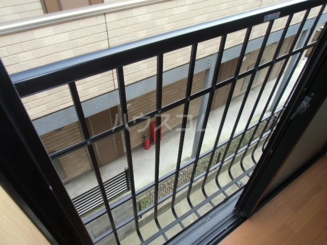 14/18 バルコニー