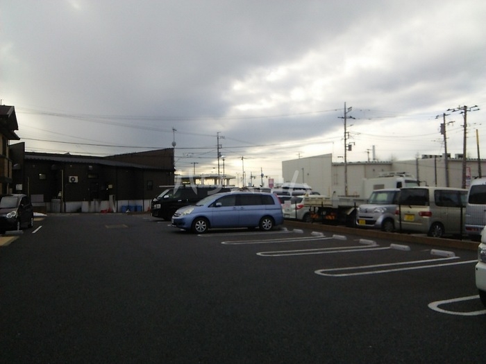 19/27 駐車場