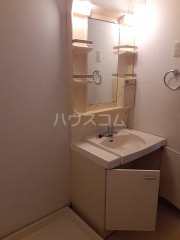 13/30 洗面