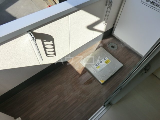 18/27 バルコニー