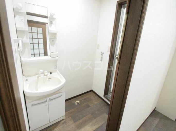 14/25 洗面