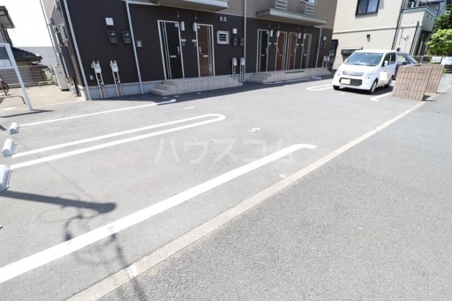 17/19 駐車場