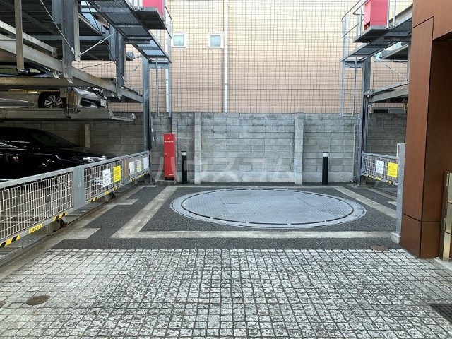 22/29 駐車場