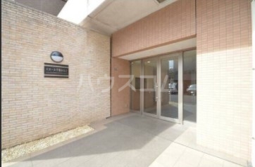 14/23 エントランス