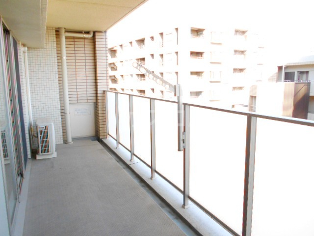 20/30 バルコニー