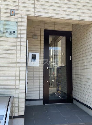 2/2 エントランス