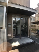 17/27 エントランス