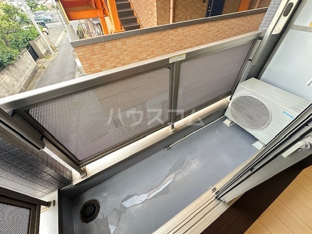 13/27 バルコニー