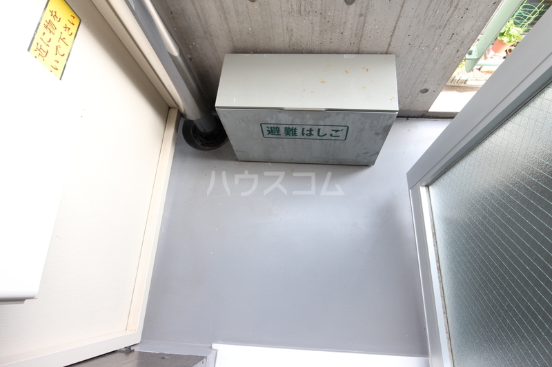 13/25 バルコニー