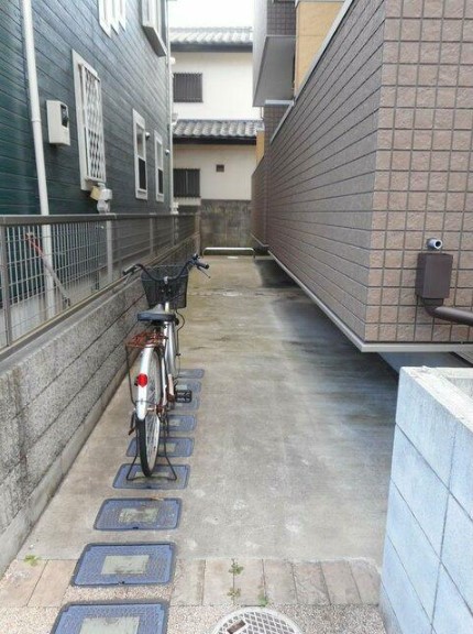 2/5 エントランス