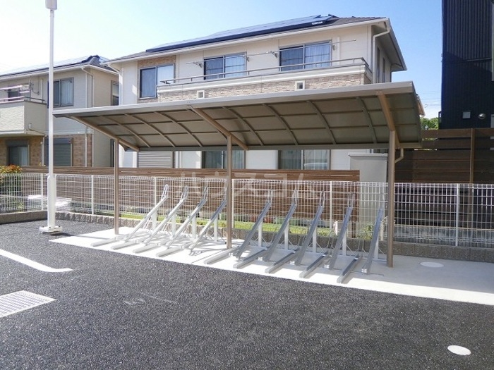 18/19 駐車場