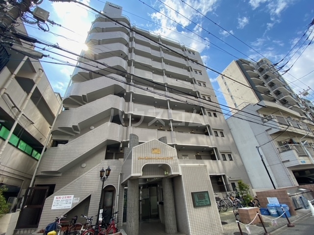 22/22 エントランス