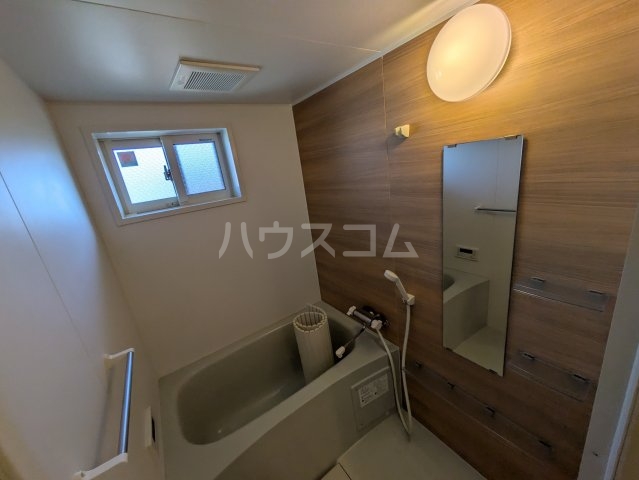 16/30 浴室