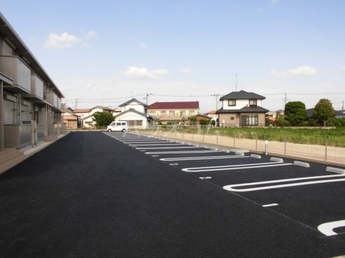 22/26 駐車場