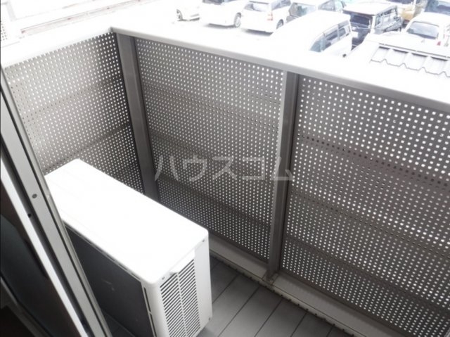 15/23 バルコニー