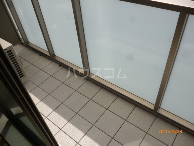 15/23 バルコニー