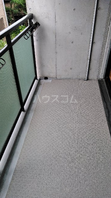 20/30 バルコニー