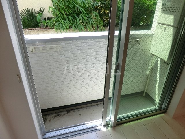 17/23 バルコニー