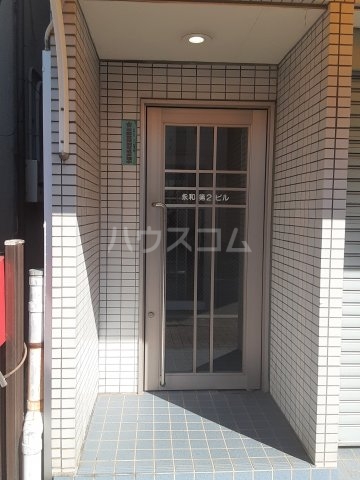 20/29 エントランス