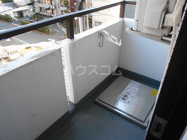 20/30 バルコニー