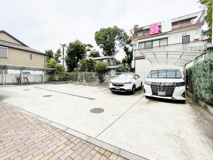 2/11 駐車場