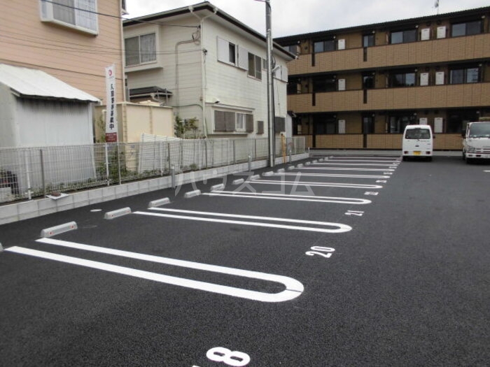 3/4 駐車場