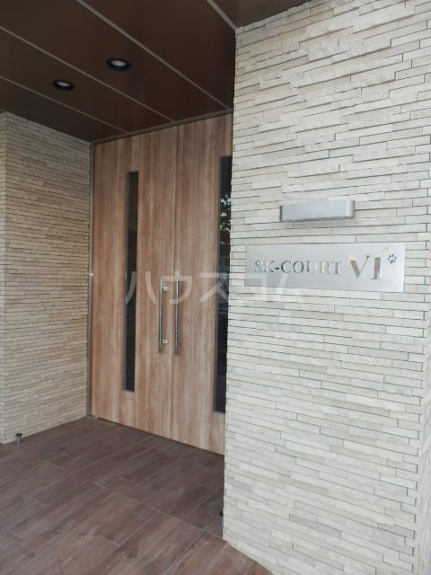 2/10 エントランス