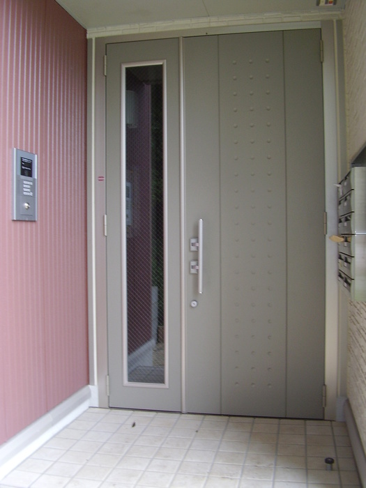 22/30 エントランス