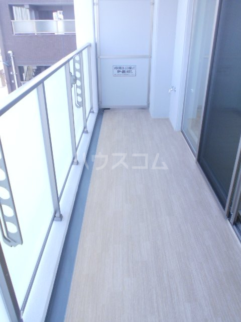 23/30 バルコニー