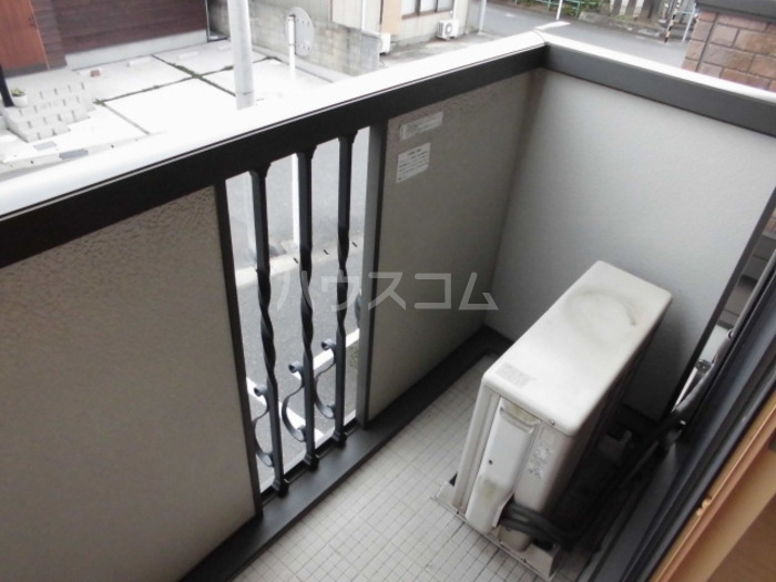 15/18 バルコニー