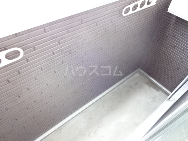 19/25 バルコニー