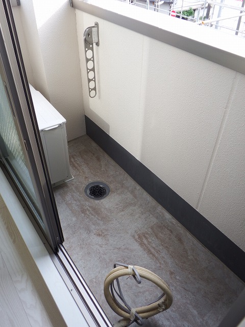 19/26 バルコニー