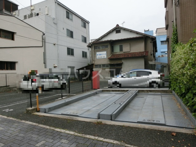 15/22 駐車場