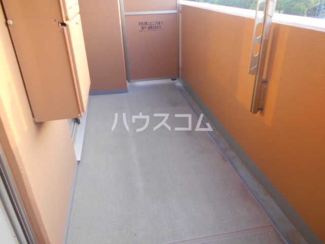 13/30 バルコニー