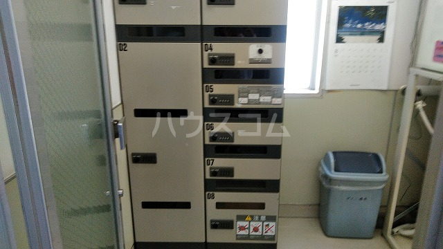 22/30 エントランス