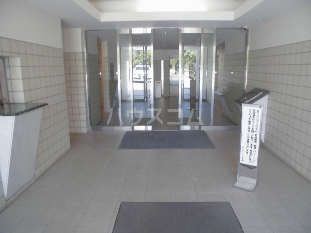 29/30 エントランス