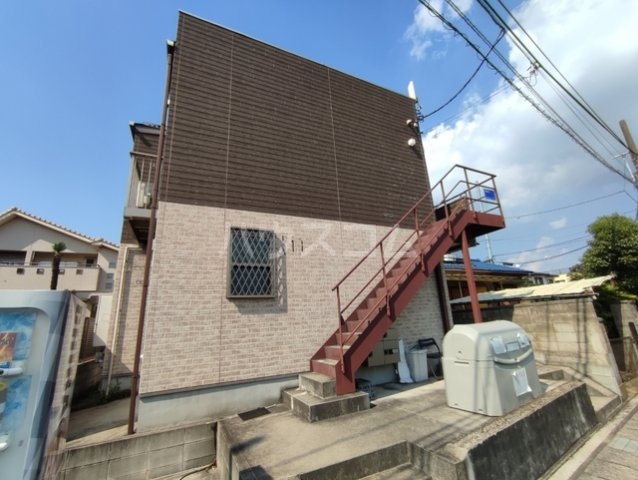 2/30 外観