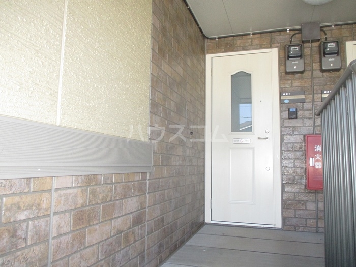 15/17 エントランス