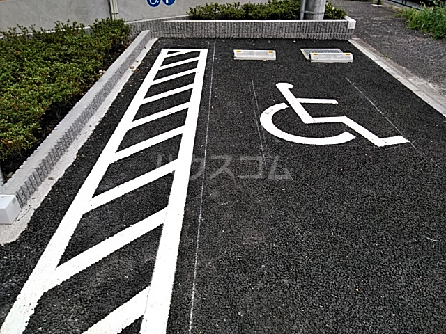 21/30 駐車場