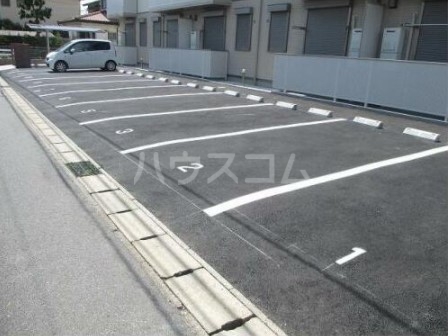 29/30 駐車場