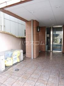 16/26 エントランス