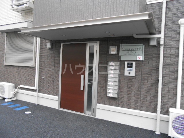 21/24 エントランス