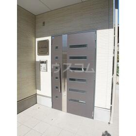 17/25 エントランス