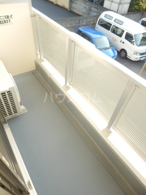19/30 バルコニー
