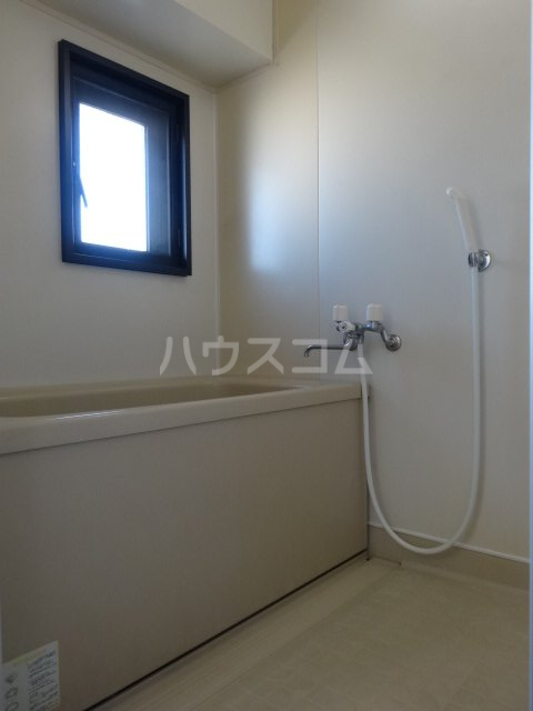 16/30 浴室