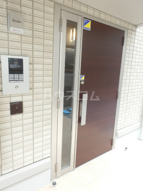 3/5 エントランス