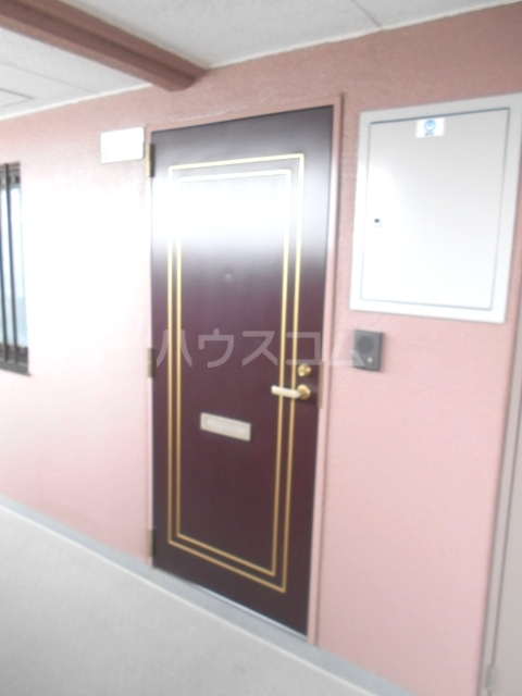 13/30 玄関